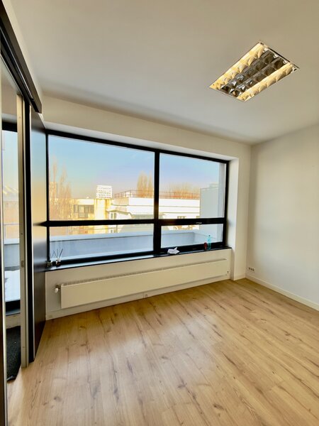 Dorobanti, Beller, spatiu 130 mp, cladire de birouri 2016, centrala termica