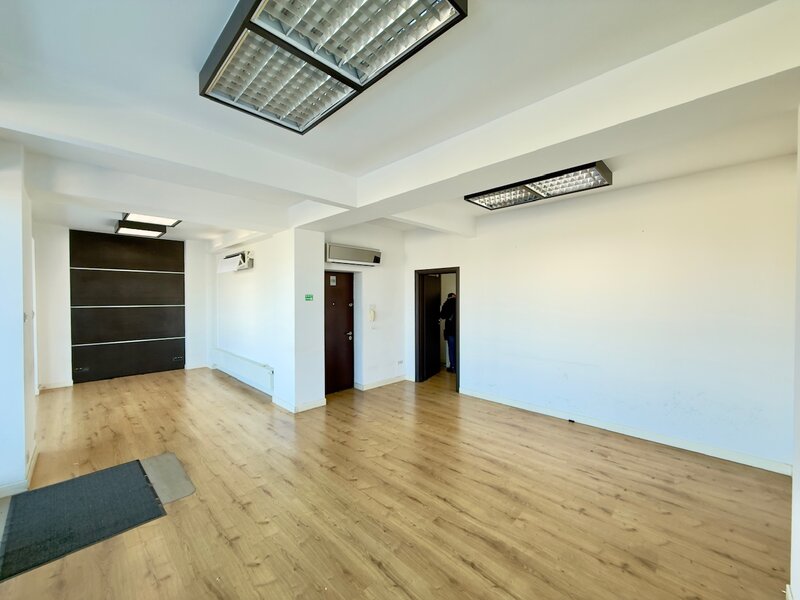 Dorobanti, Beller, spatiu 130 mp, cladire de birouri 2016, centrala termica