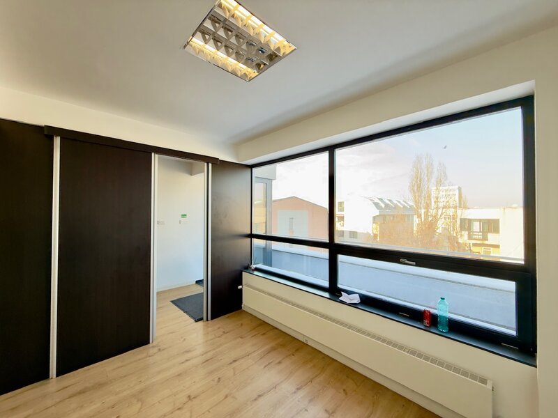 Dorobanti, Beller, spatiu 130 mp, cladire de birouri 2016, centrala termica